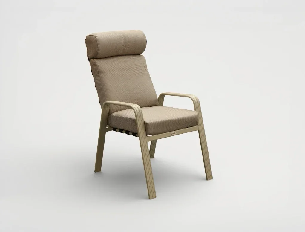 כסא אלומיניום מרופד בז' דגם פיין FINE CHAIR גארדיני Gardini - עיצוב מודרני עם משענת ראש