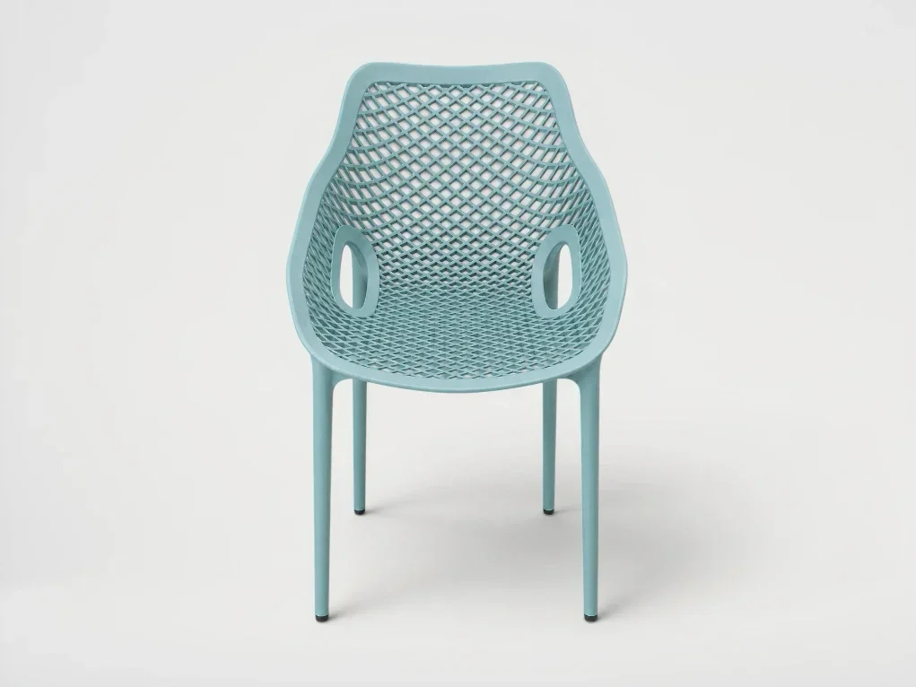 כסא מעוצב תכלת עם משענות ידיים דגם לינה LINA ARM CHAIR גארדיני Gardini - עיצוב מודרני ועמיד לגינה