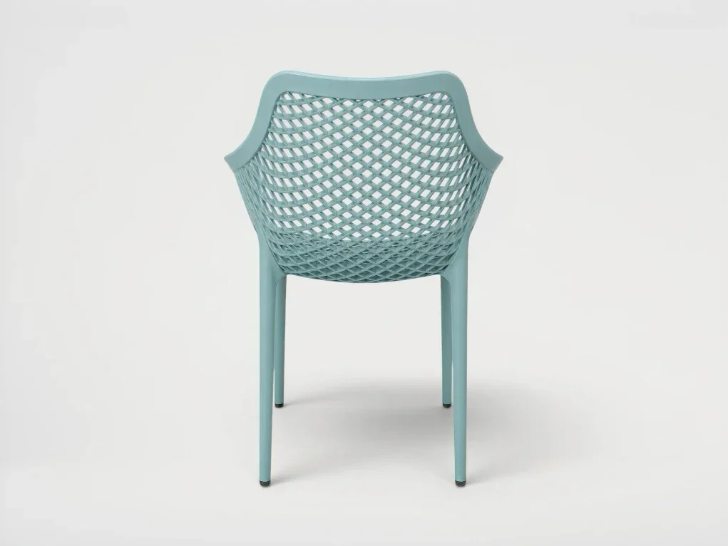 כסא מעוצב תכלת עם משענות ידיים דגם לינה LINA ARM CHAIR גארדיני Gardini - עיצוב מודרני ועמיד לגינה